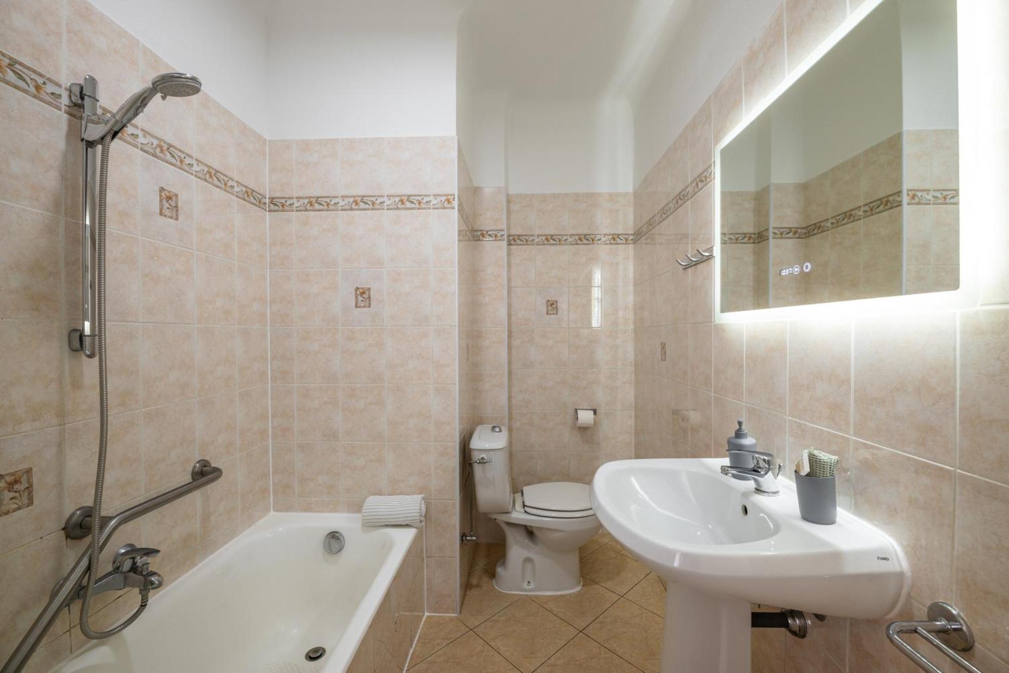 Le Panorama -vue Exceptionnelle - Dernier Etage - Front De Apartamento *