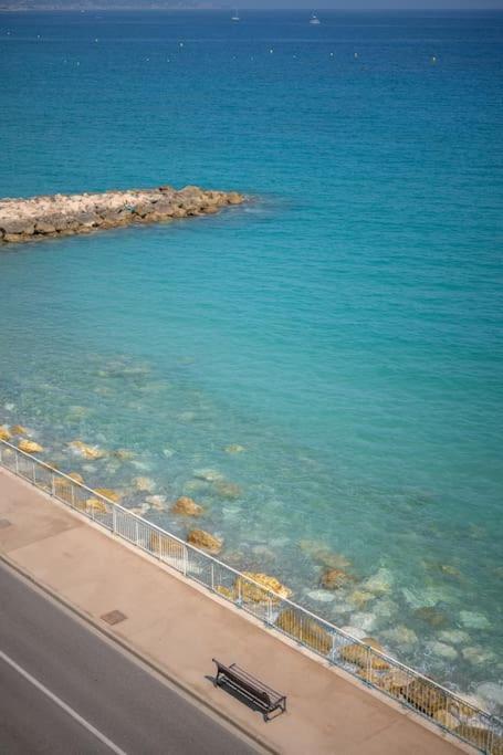 Apartment Le Panorama -vue Exceptionnelle - Dernier Etage - Front De Menton